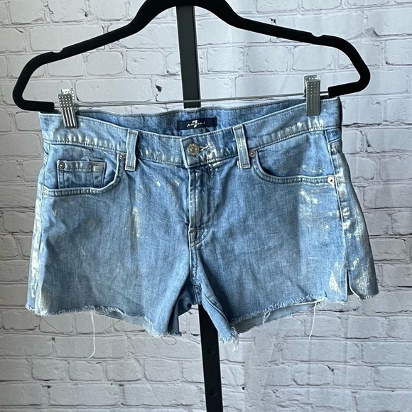 7 For All Mankind Jean Shimmer Shorts Size 27 - Picture 1 of 4